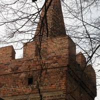 Der schadhafte Pulverturm am Heidetor