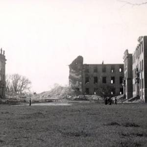 Schlossruine aus dem Jahr 1949 ©Archiv Dirk Herrmann