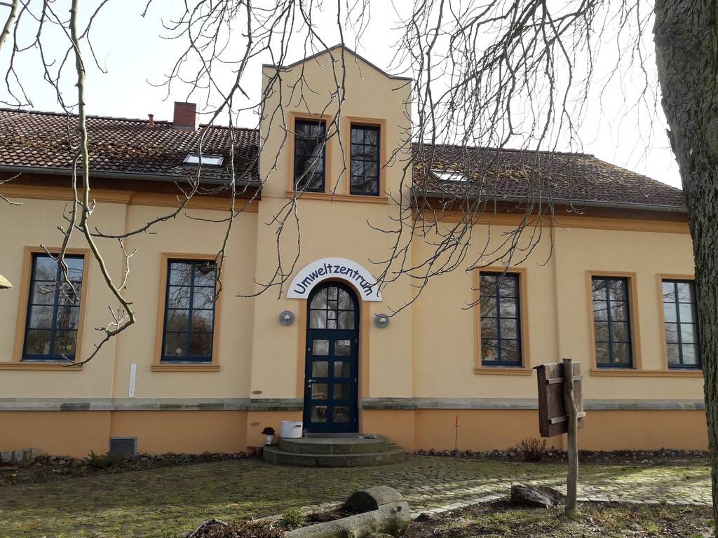 https://www.stadt-zerbst.de/var/cache/thumb_45244_1024_1_0_0_r2_jpeg_1_umweltzentrum_ronney.jpeg